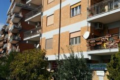 appartamento via a latina casale